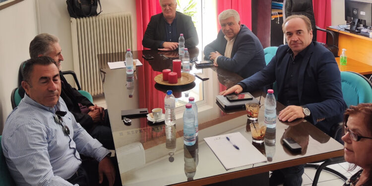 Με τους Δημάρχους Π.Ε. Πρέβεζας συναντήθηκε ο Γραμματέας της ΑΔΗ ΔΜ